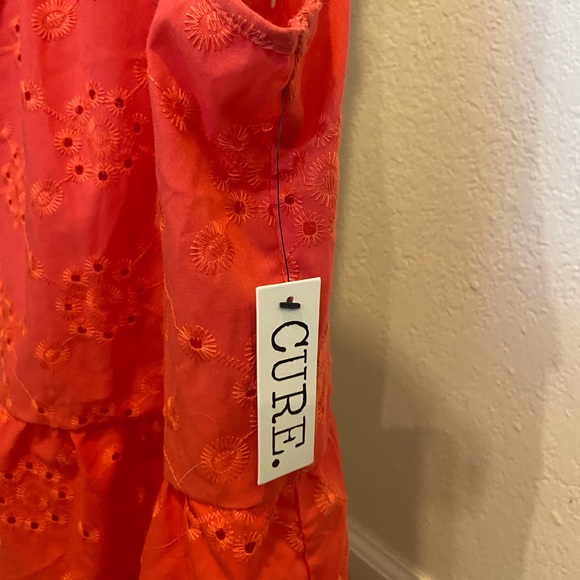 NWT watermelon colored sleeveless blouse - Picture 3 of 4